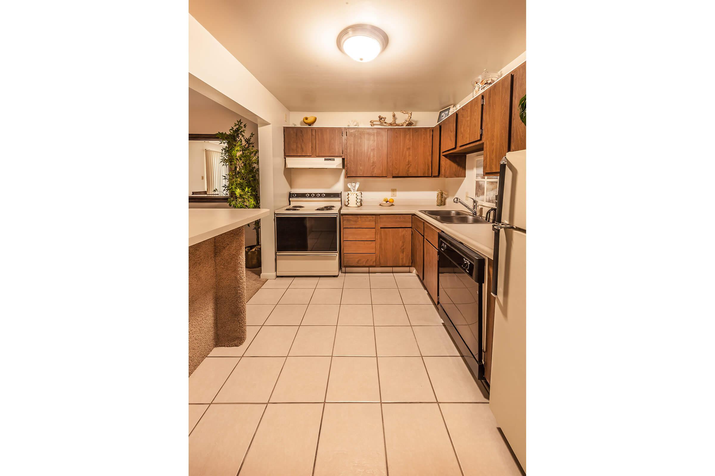 Harbour Pointe Apartments Photo Gallery